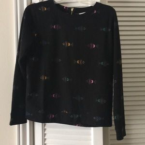 Super cute textured H&M shirt🐟🐟